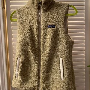 fuzzy Patagonia Los Gatos vest